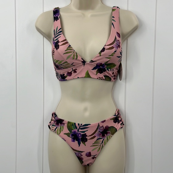 Bryds Of Paradise Other - 🆕NWT Byrds of Paradise Demasia Bikini Set Multi Color Small & Medium Available